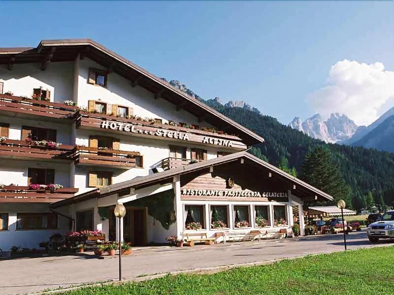 Hotel Stella Alpina Falcade Esterno foto