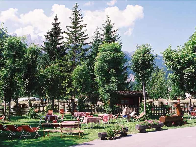 Hotel Stella Alpina Falcade Esterno foto